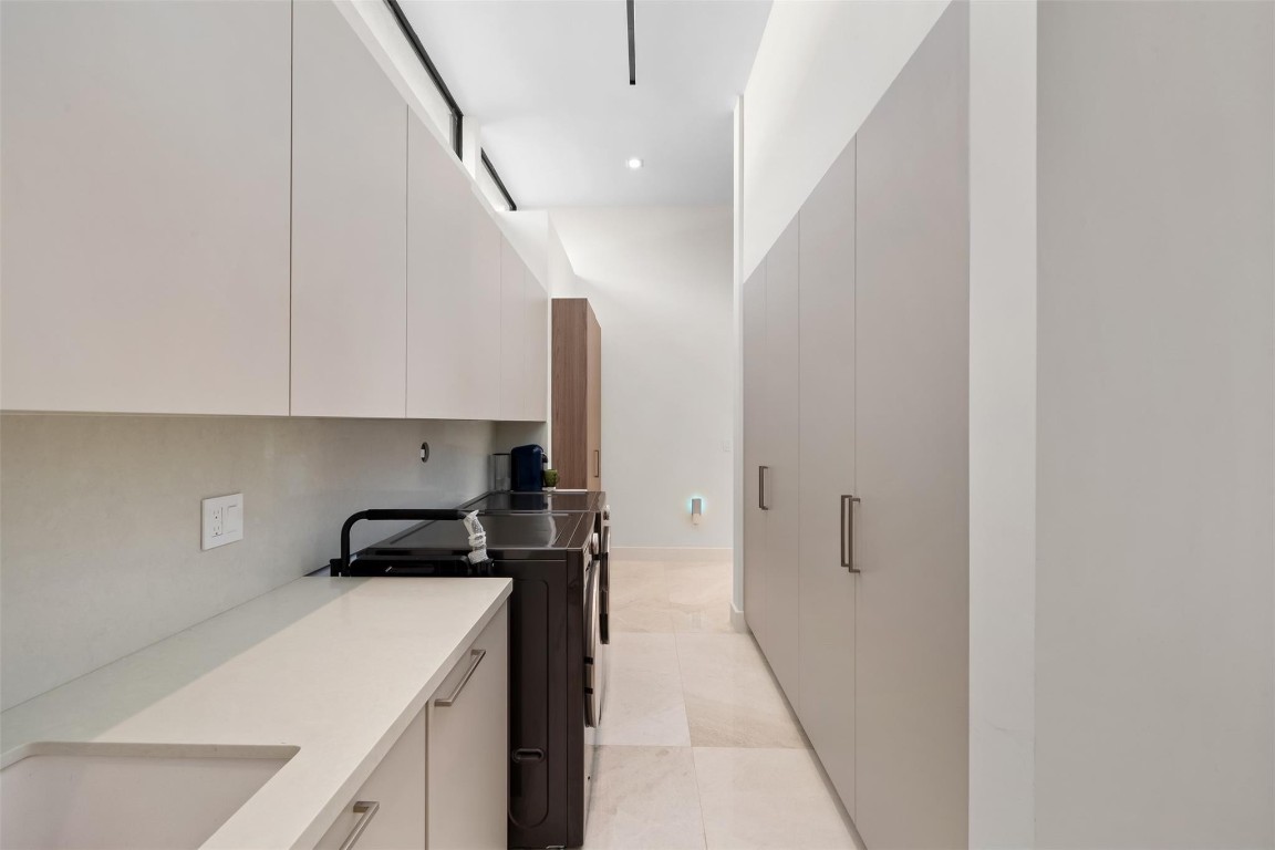 Seven Isles - Residential