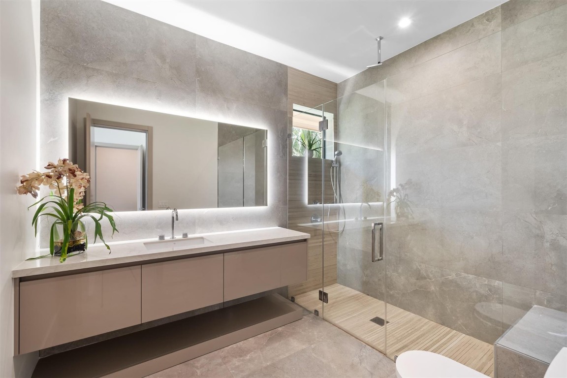 Seven Isles - Residential