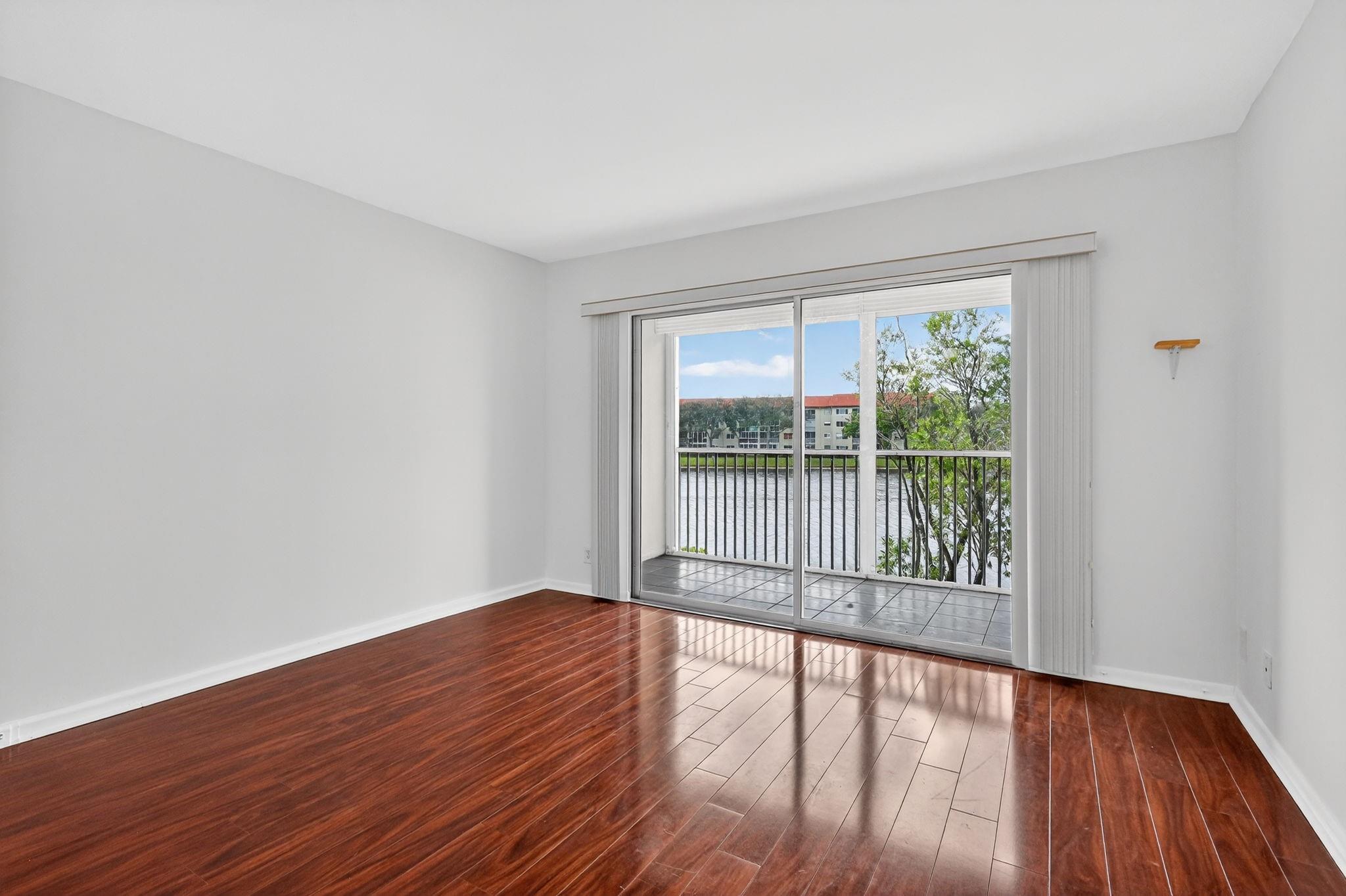 Hawthorne At Century Vill - Residential Lease