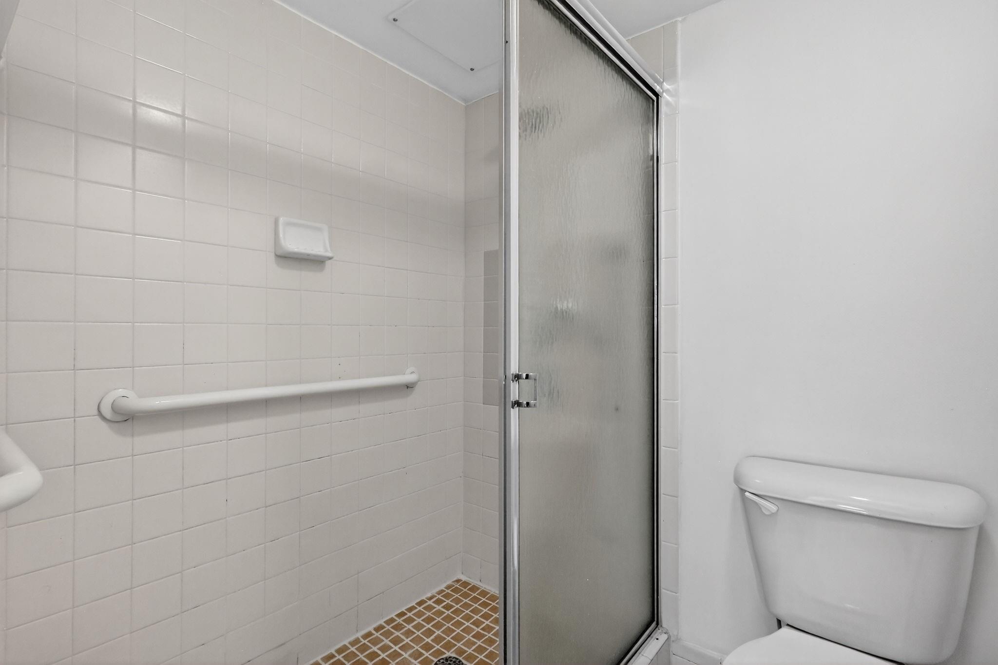 Hawthorne At Century Vill - Residential Lease