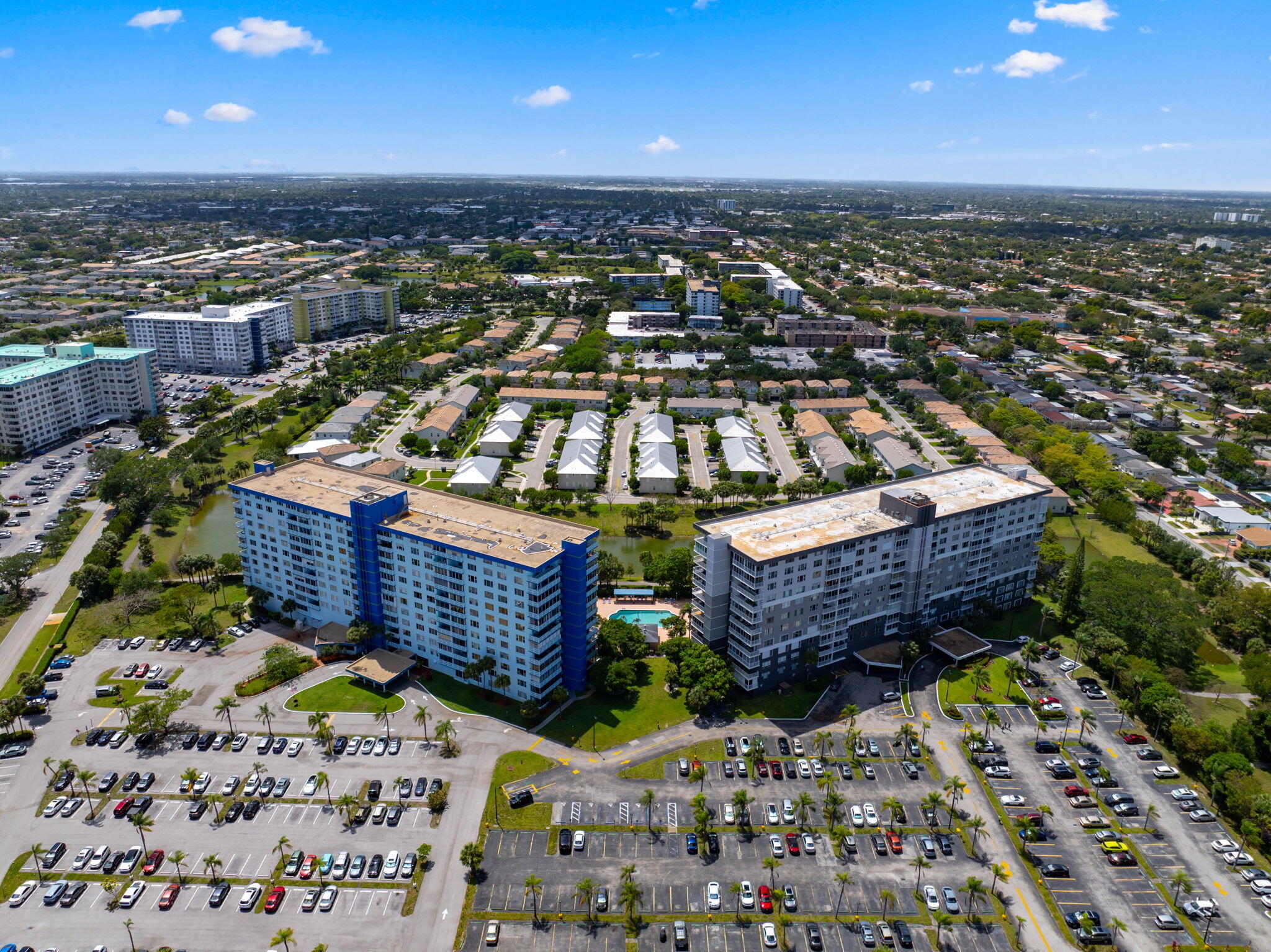 HILLCREST EAST NO 26 CONDO - Residential