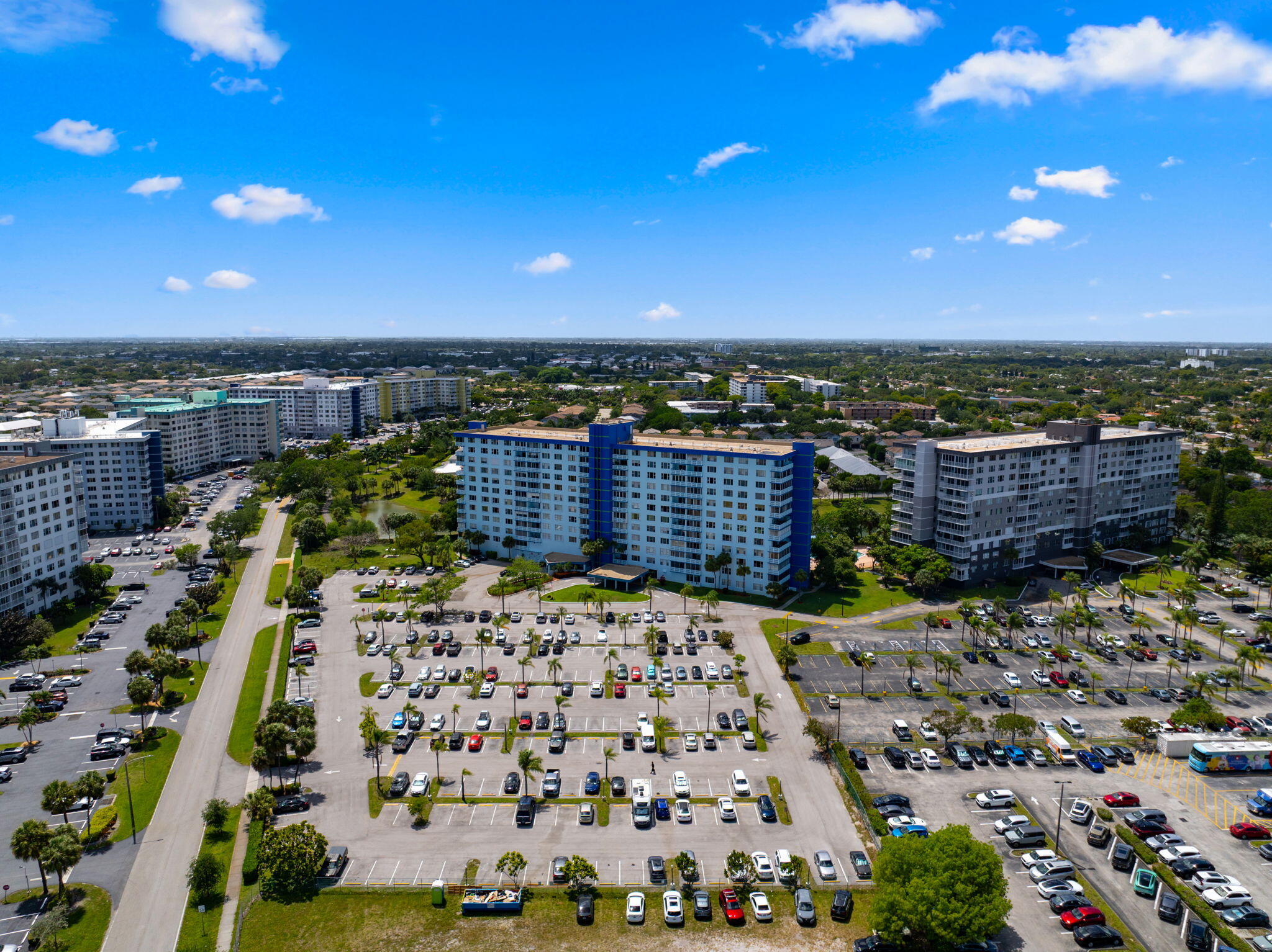 HILLCREST EAST NO 26 CONDO - Residential