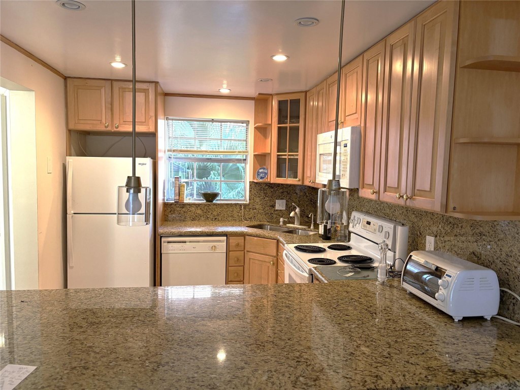 630 Tennis Club Drive 202