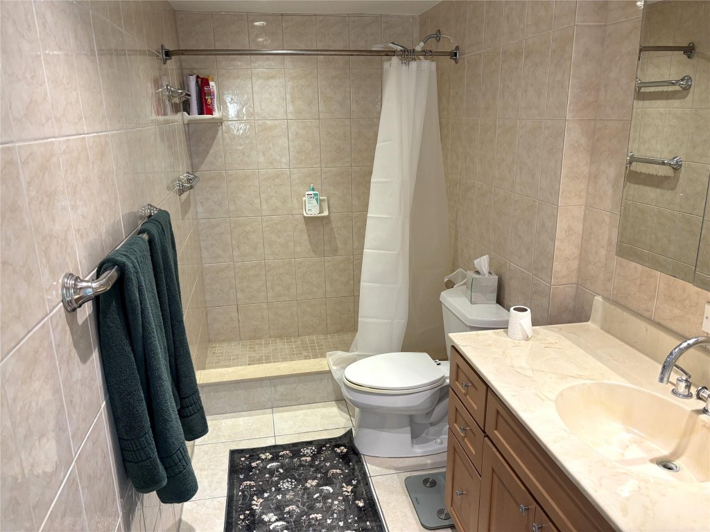 Lauderdale Tennis Club - Residential