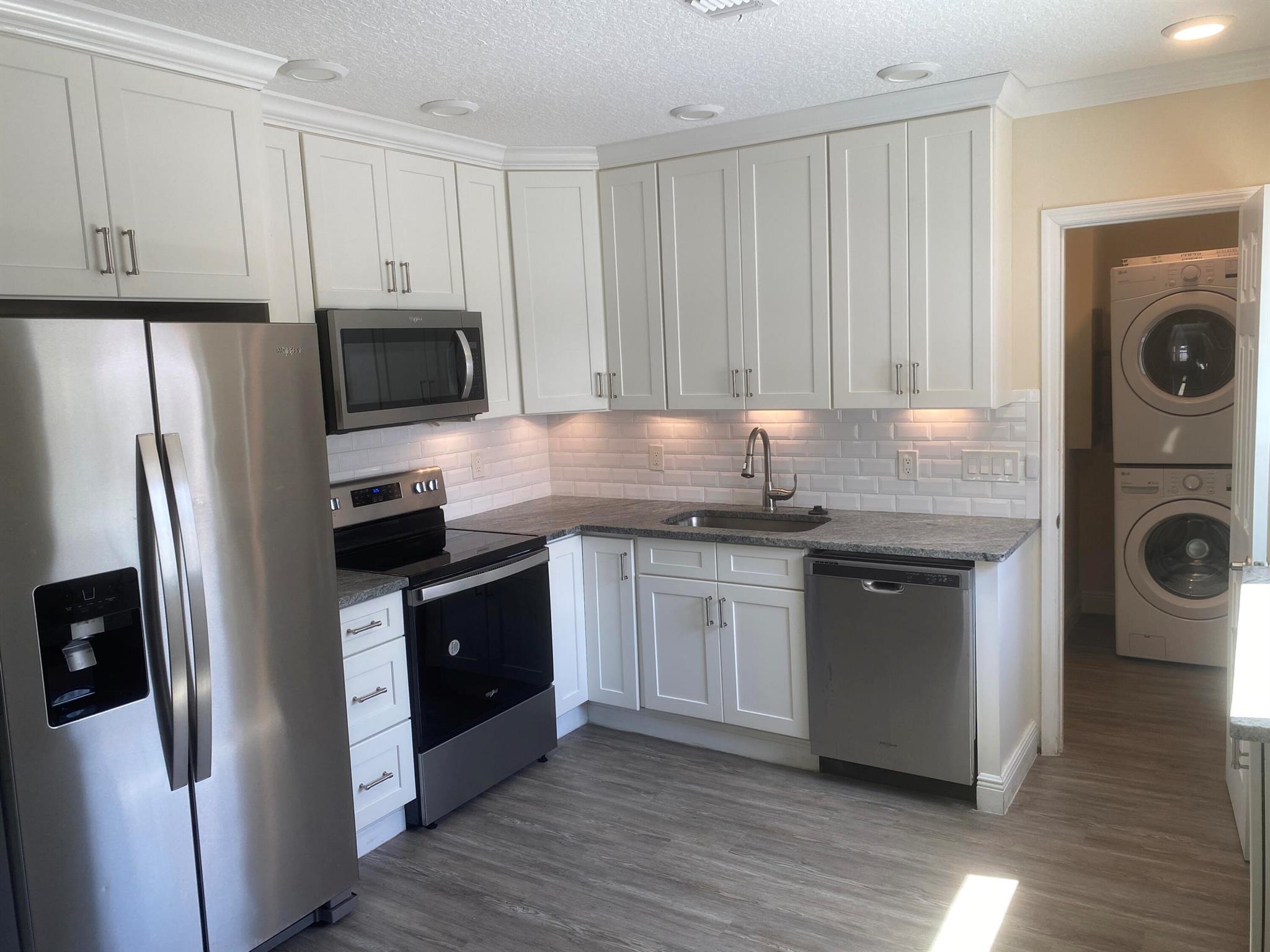 OSCEOLA PARK HOME SITES - Residential Lease