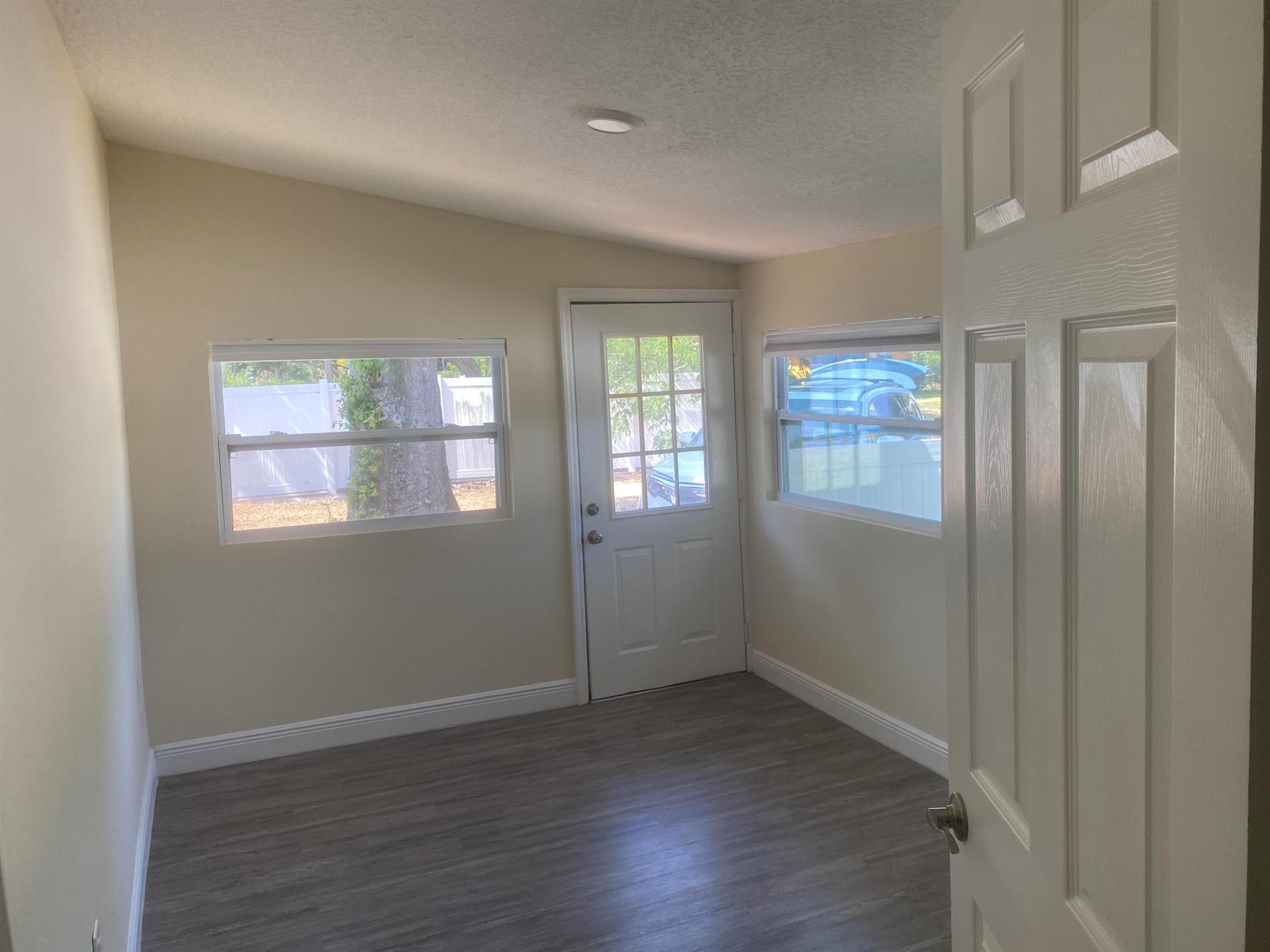 OSCEOLA PARK HOME SITES - Residential Lease