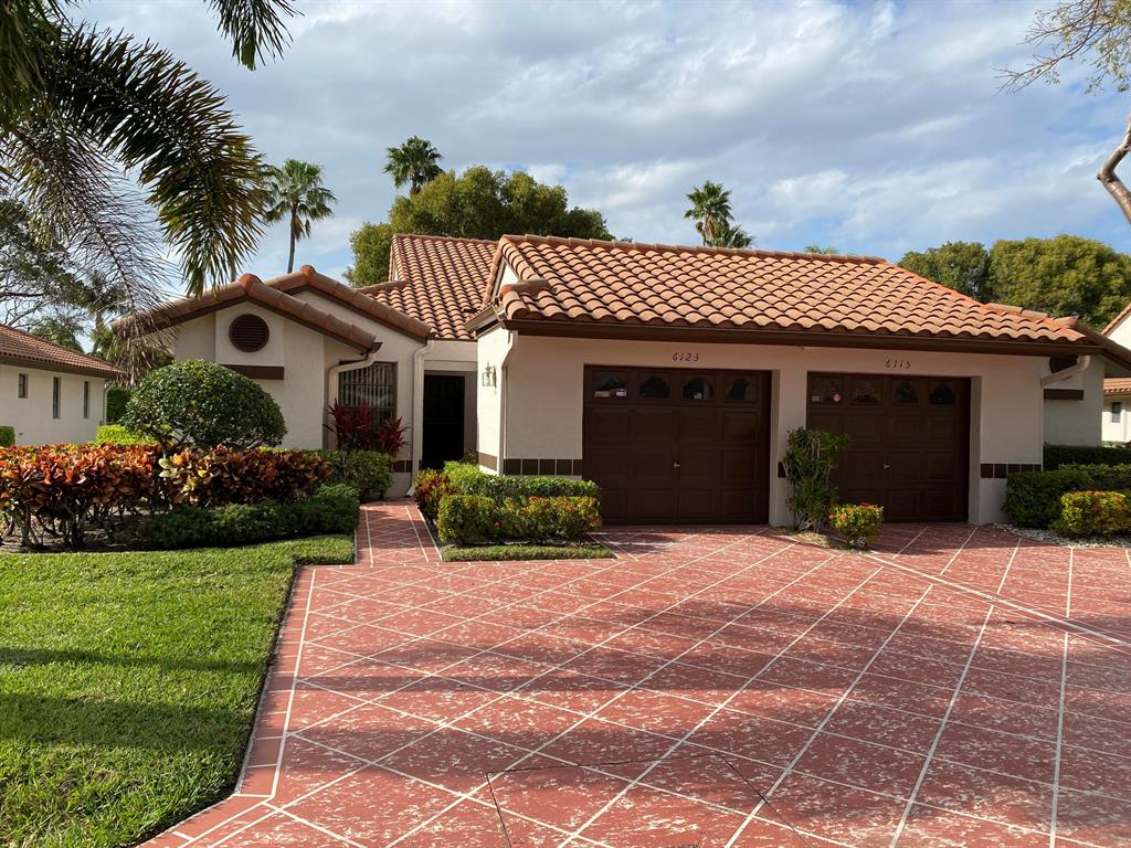 Photo of 6123 Sunrise Pointe Court, Delray Beach, FL 33484 (MLS # R10701233)