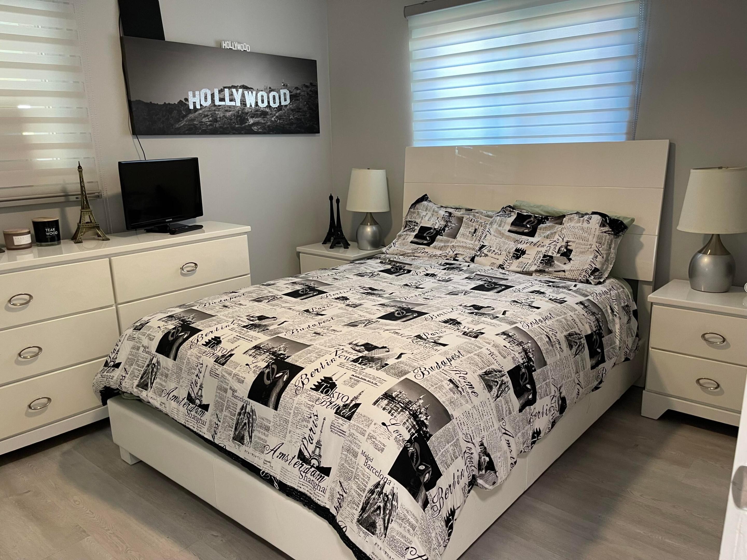 HAMMOCKS AT COCONUT CREEK - Residential