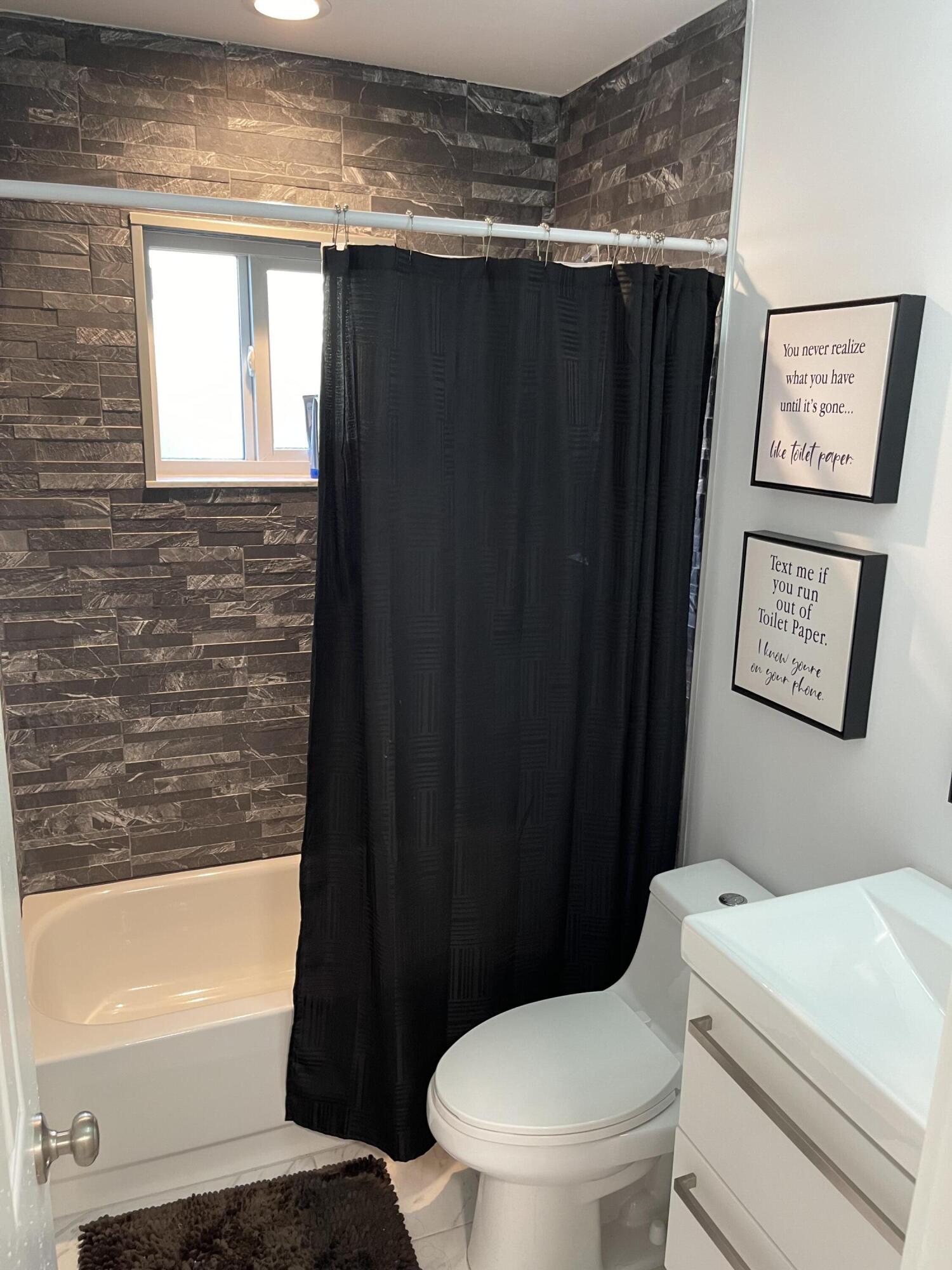 HAMMOCKS AT COCONUT CREEK - Residential