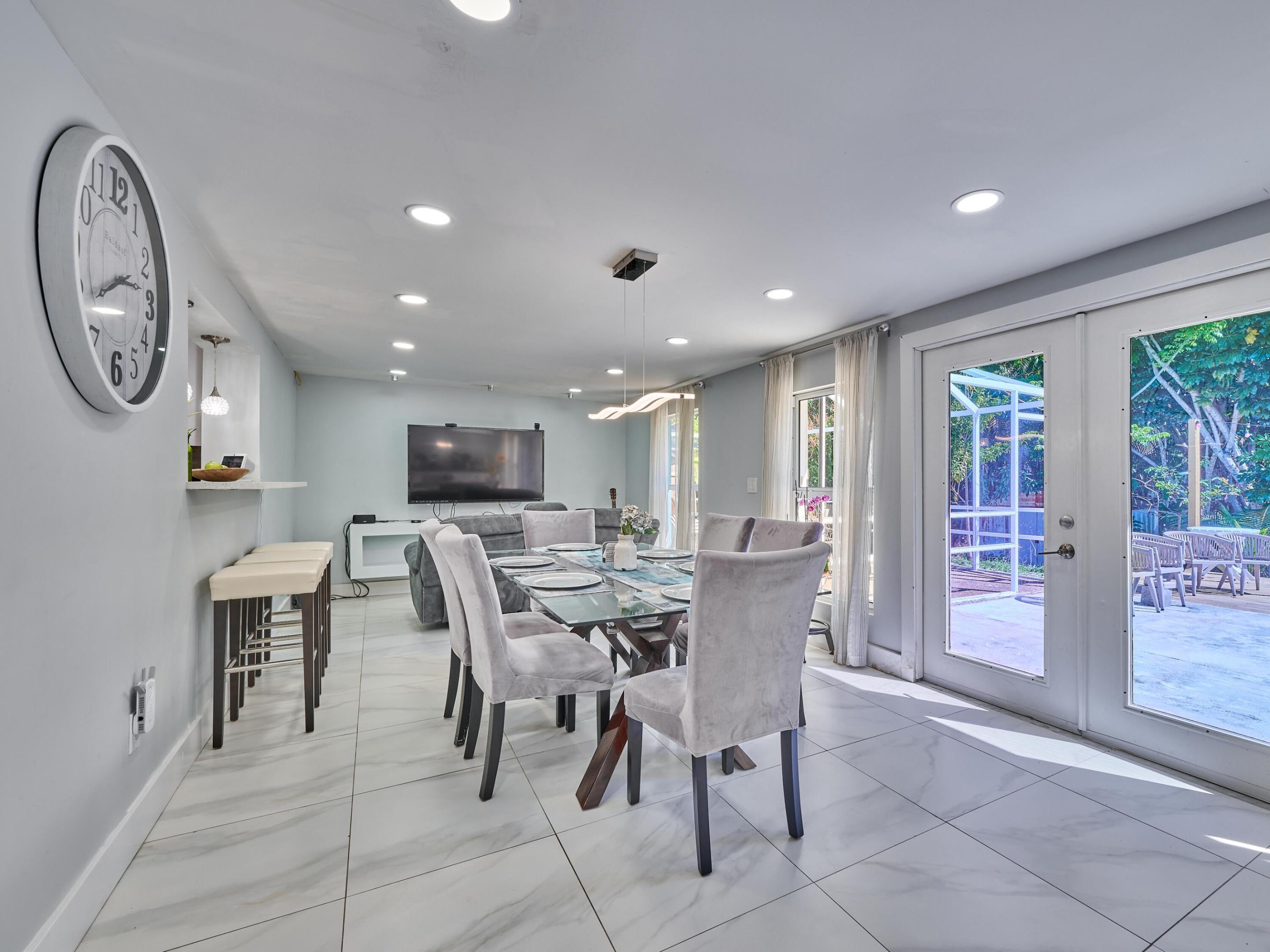 9020 SW 8th Street