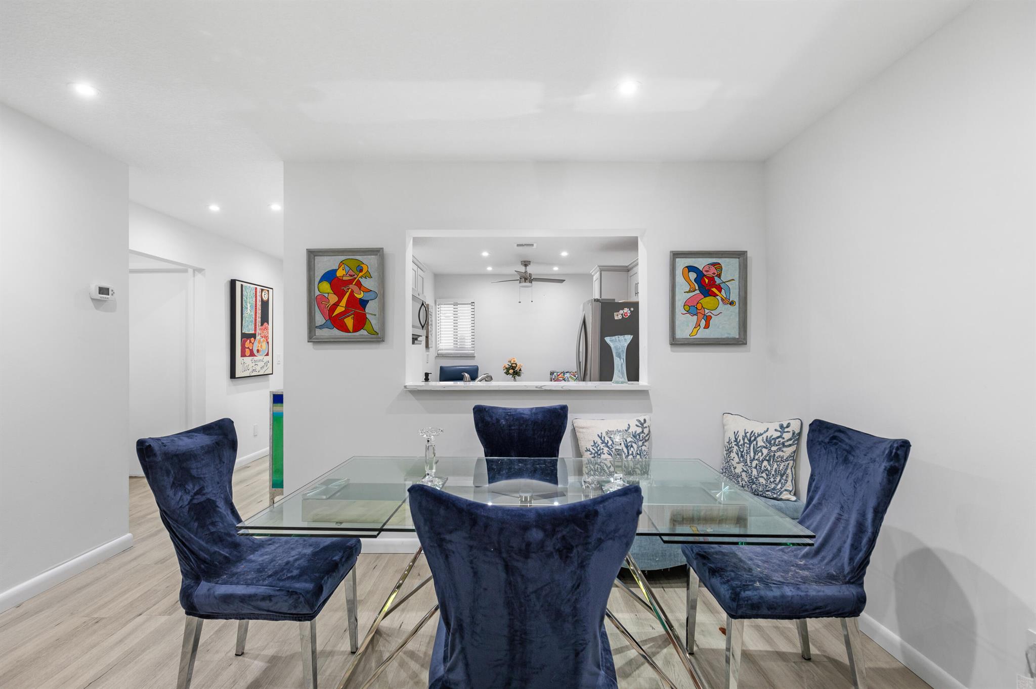 PELICAN POINTE CONDO - Residential