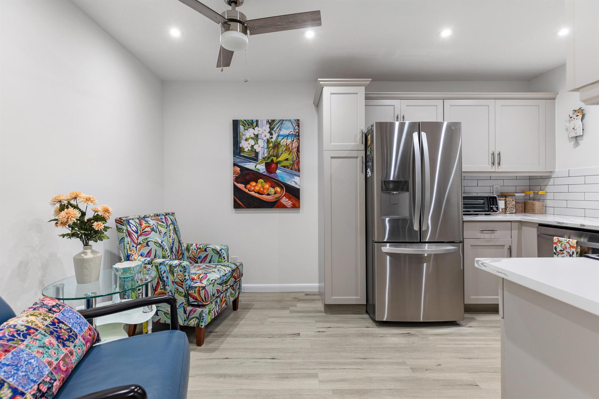 PELICAN POINTE CONDO - Residential