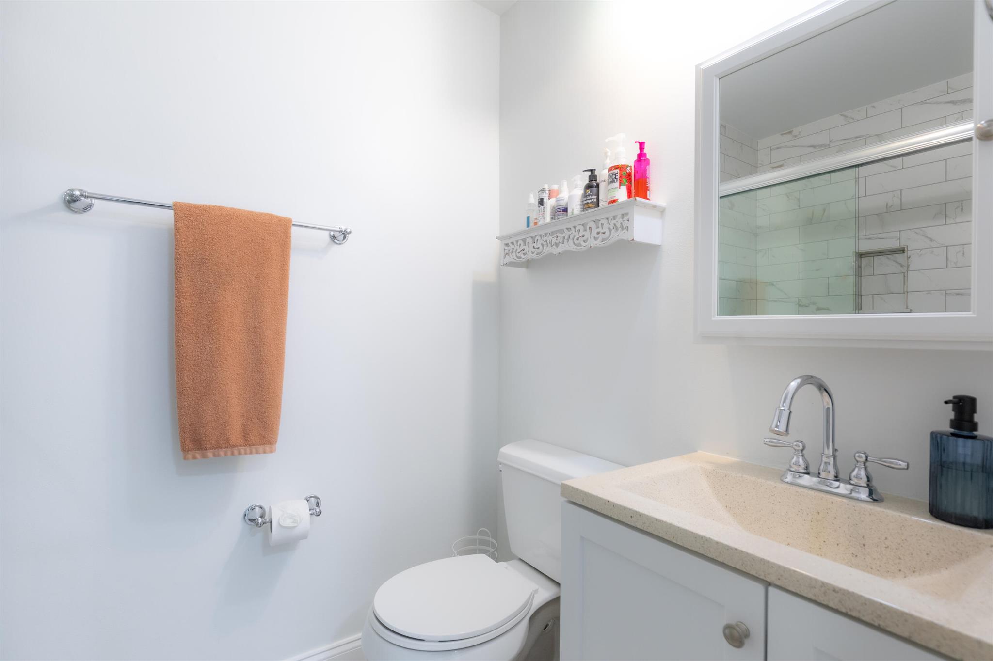 PELICAN POINTE CONDO - Residential