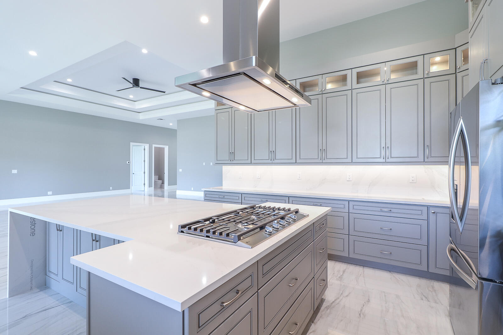 Palm Beach Country Estates - Residential