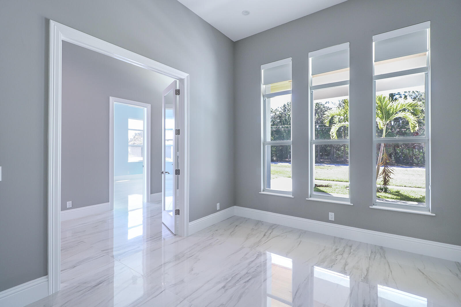 Palm Beach Country Estates - Residential