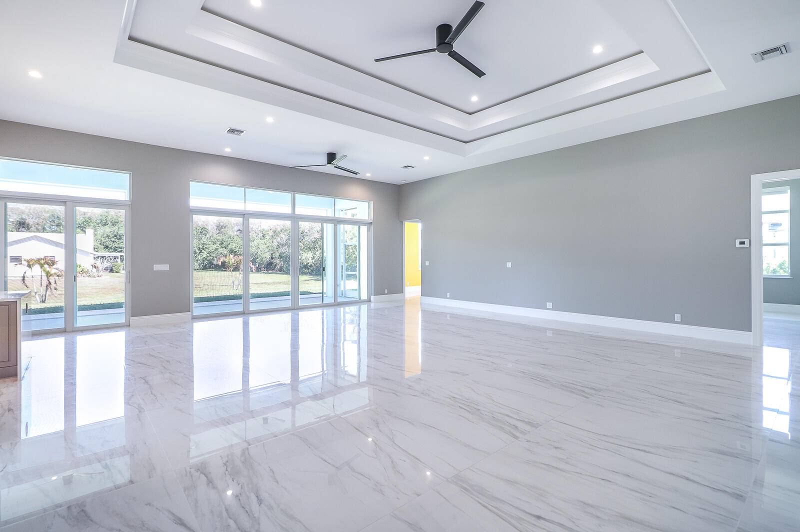 Palm Beach Country Estates - Residential