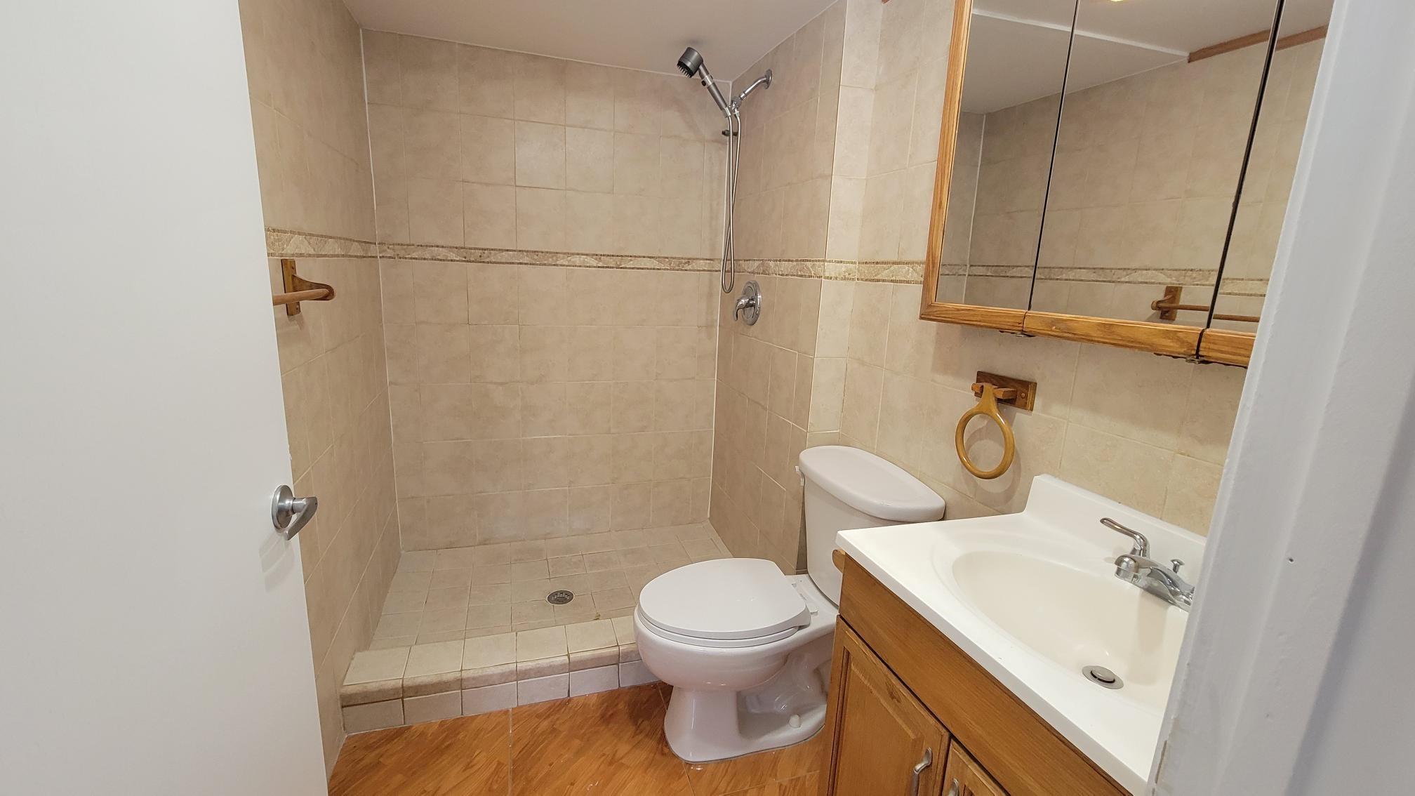 Holiday Village Of Coral - Residential Lease