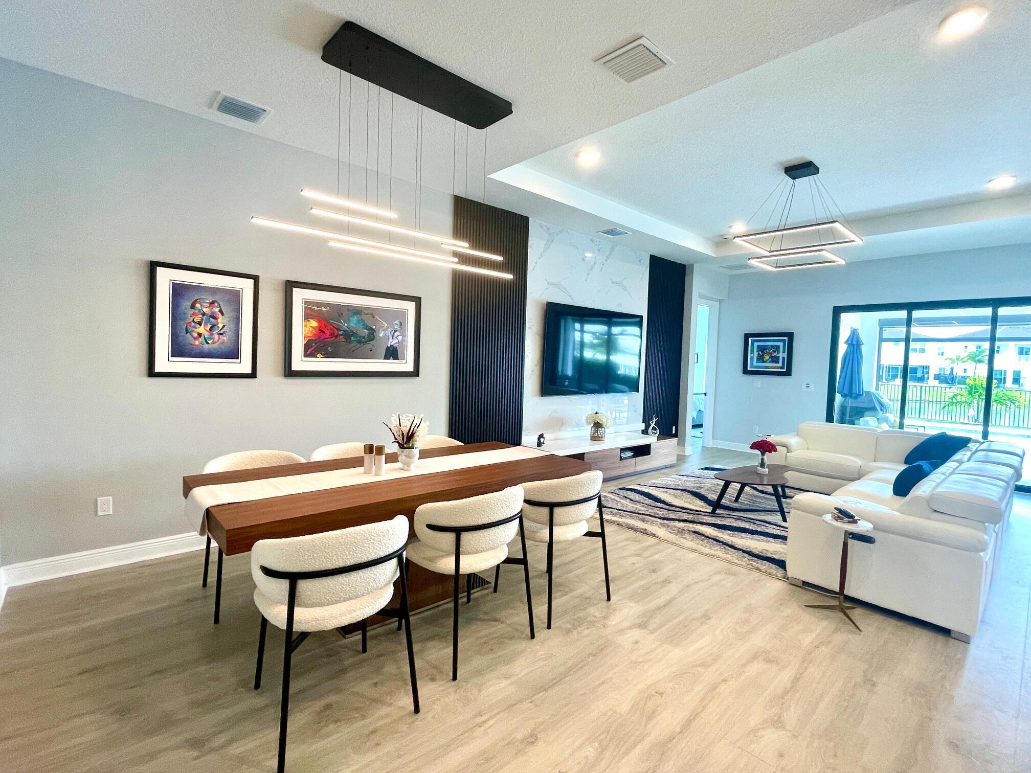 CRESSWIND PALM BEACH - Residential