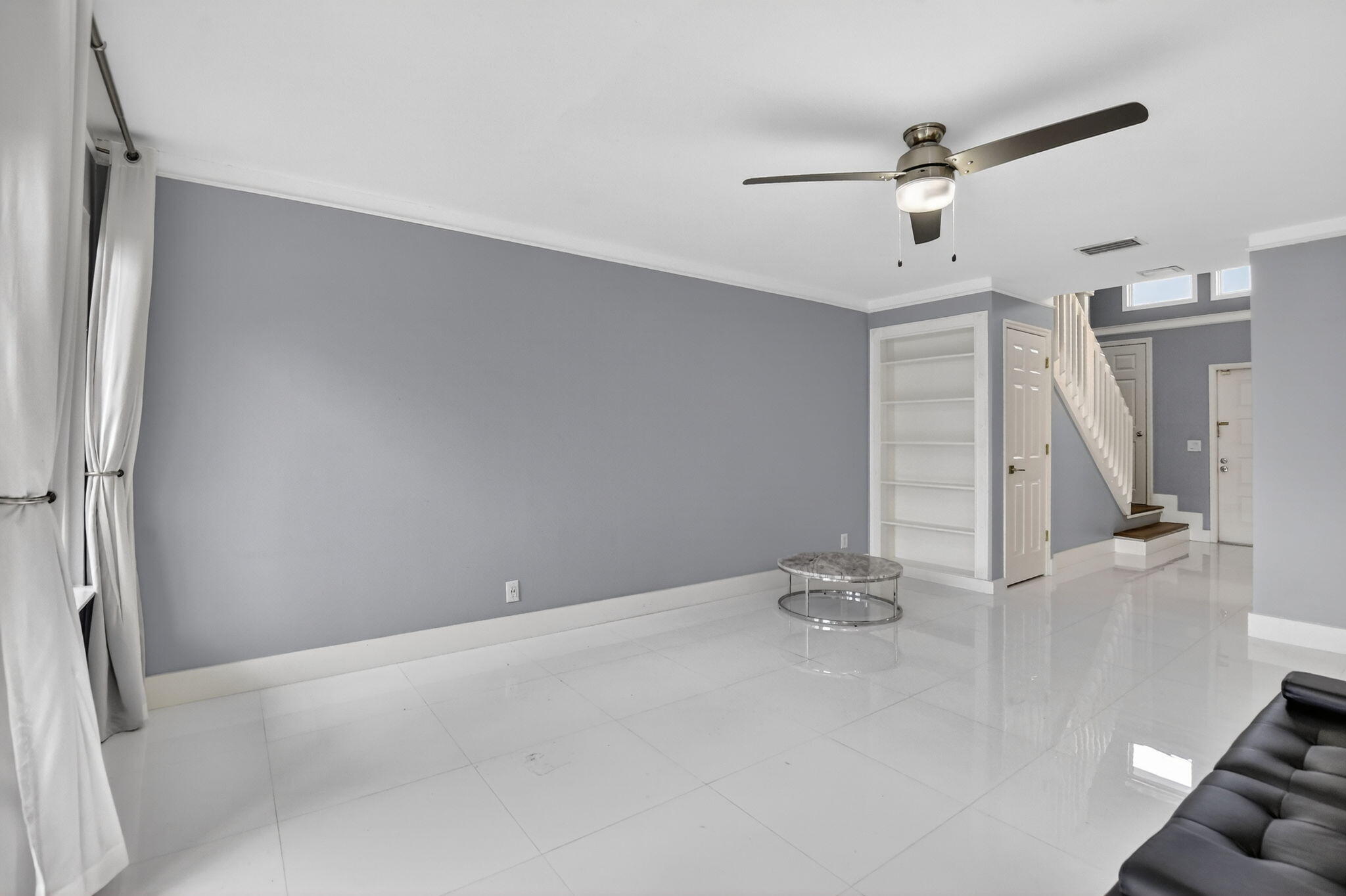 BOCA PINES - Residential