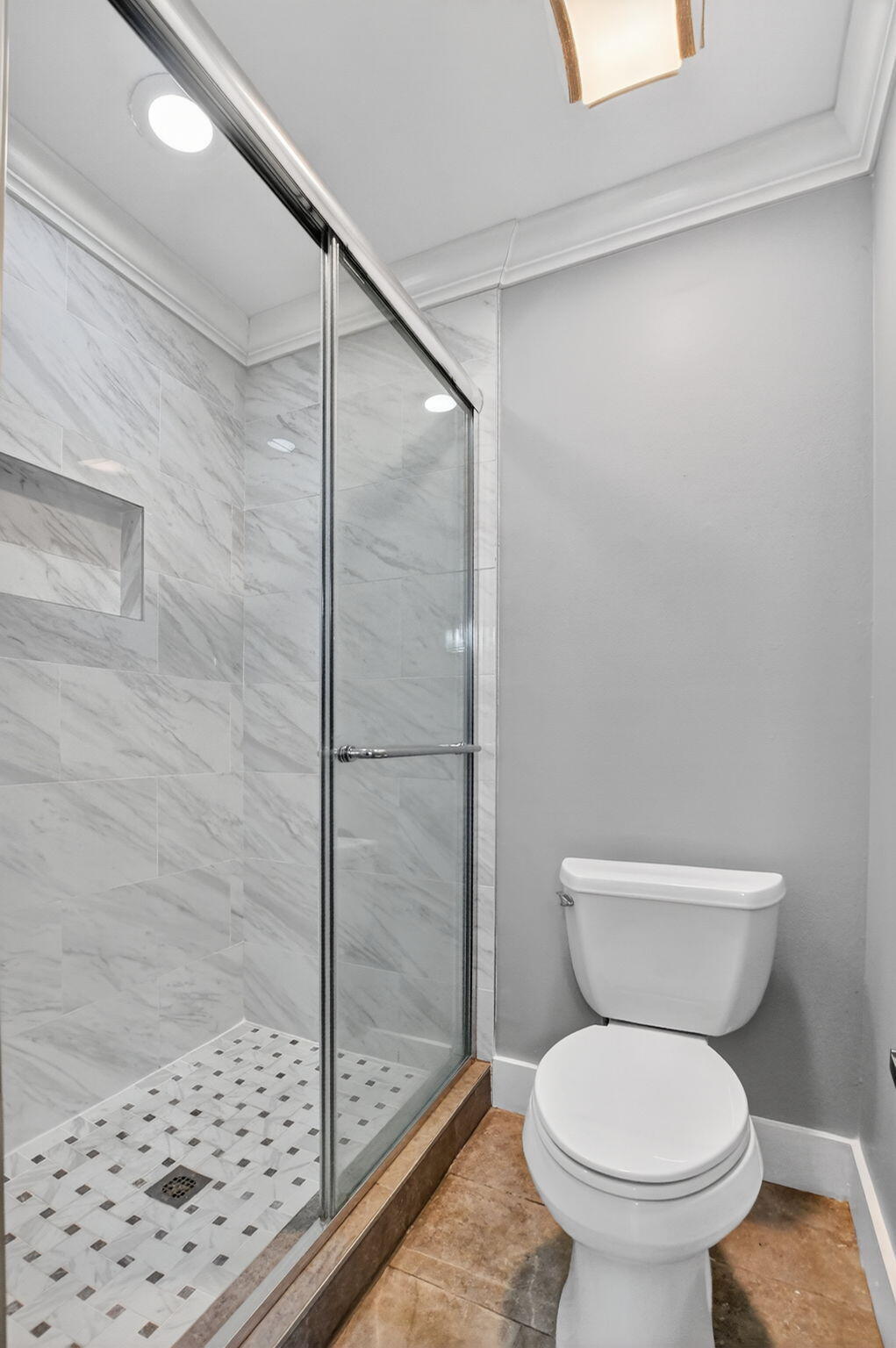 BOCA PINES - Residential