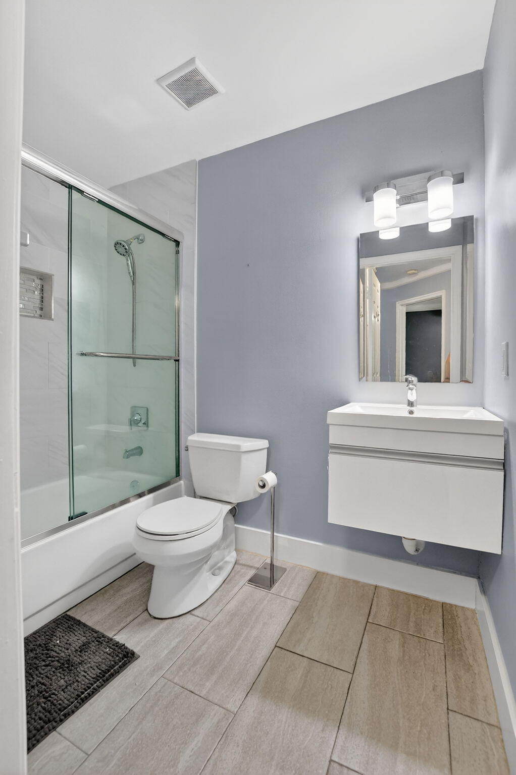 BOCA PINES - Residential