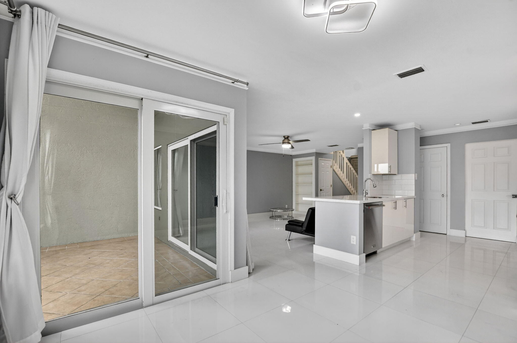 BOCA PINES - Residential