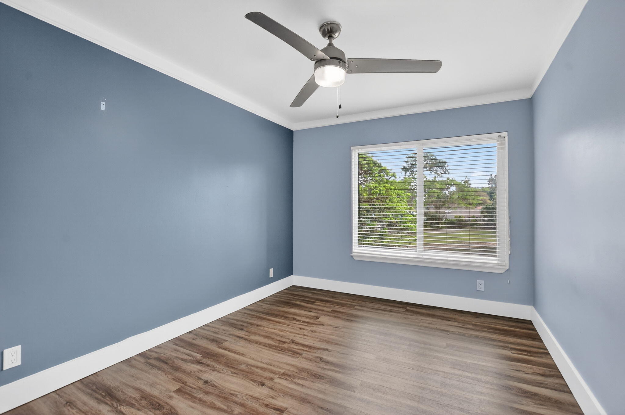 BOCA PINES - Residential