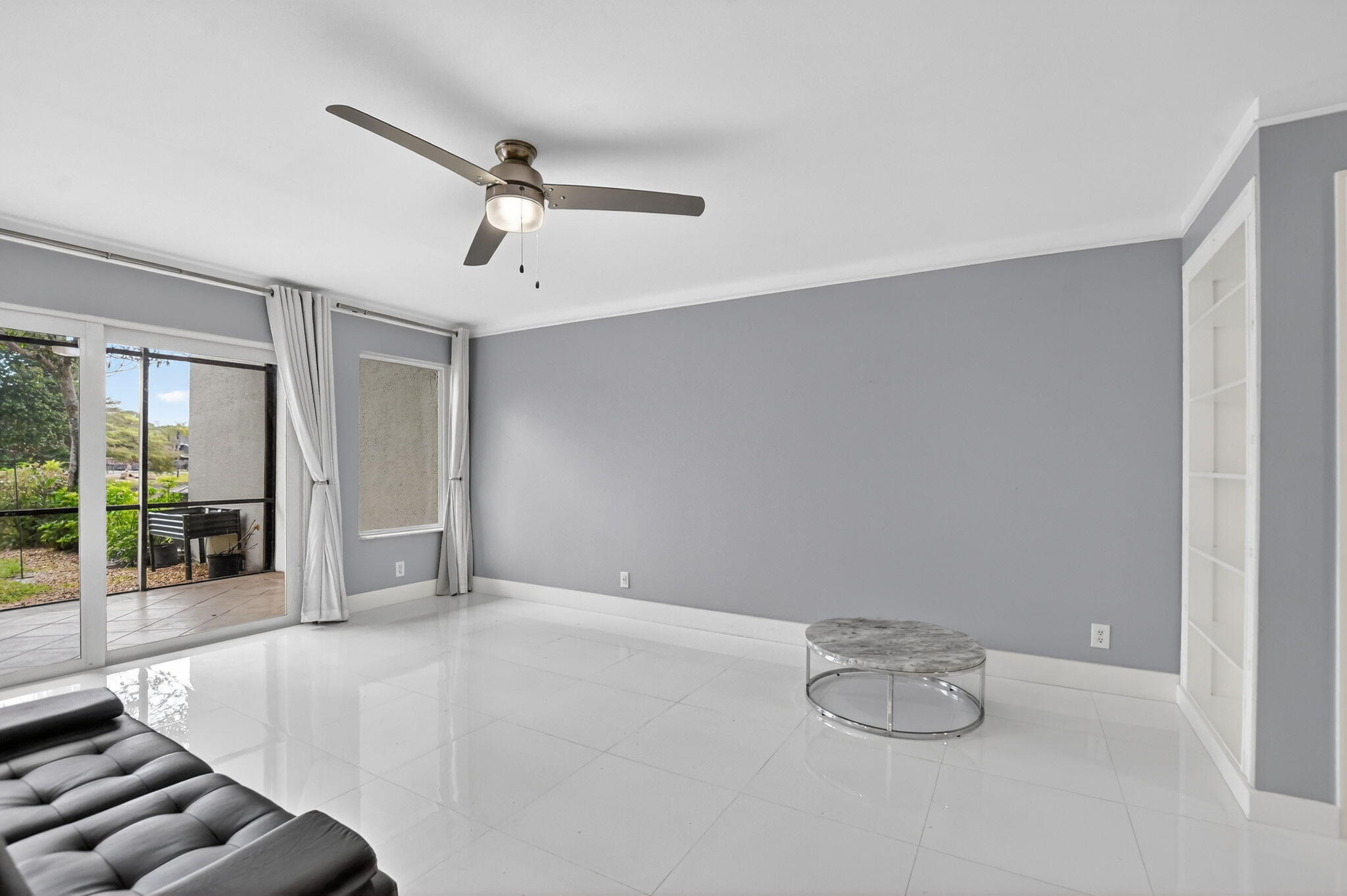 BOCA PINES - Residential