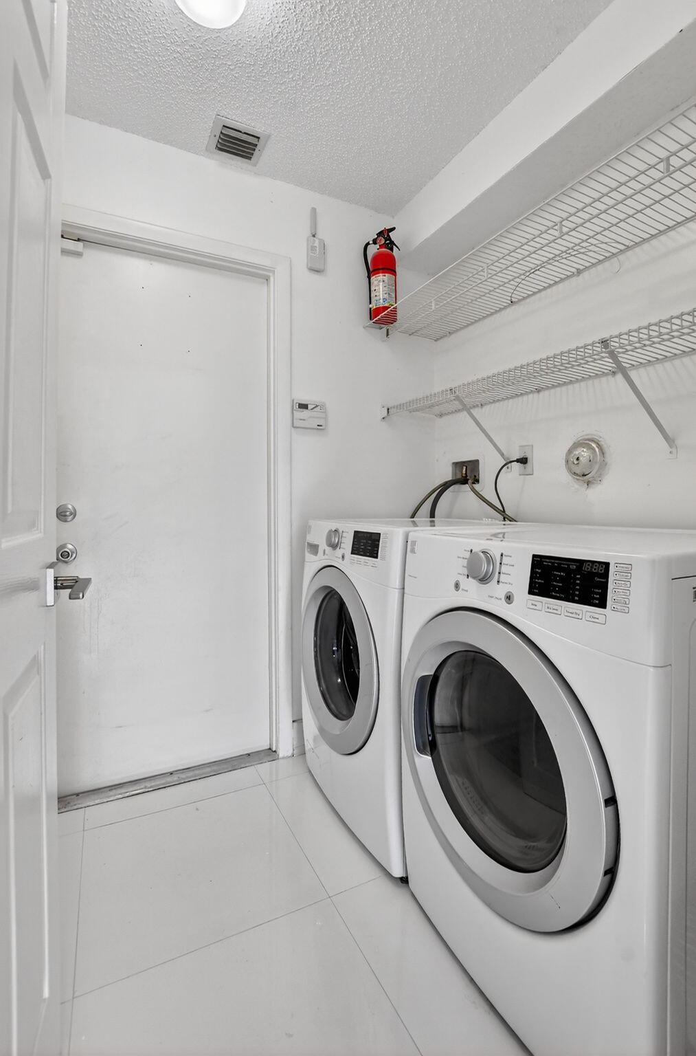 BOCA PINES - Residential