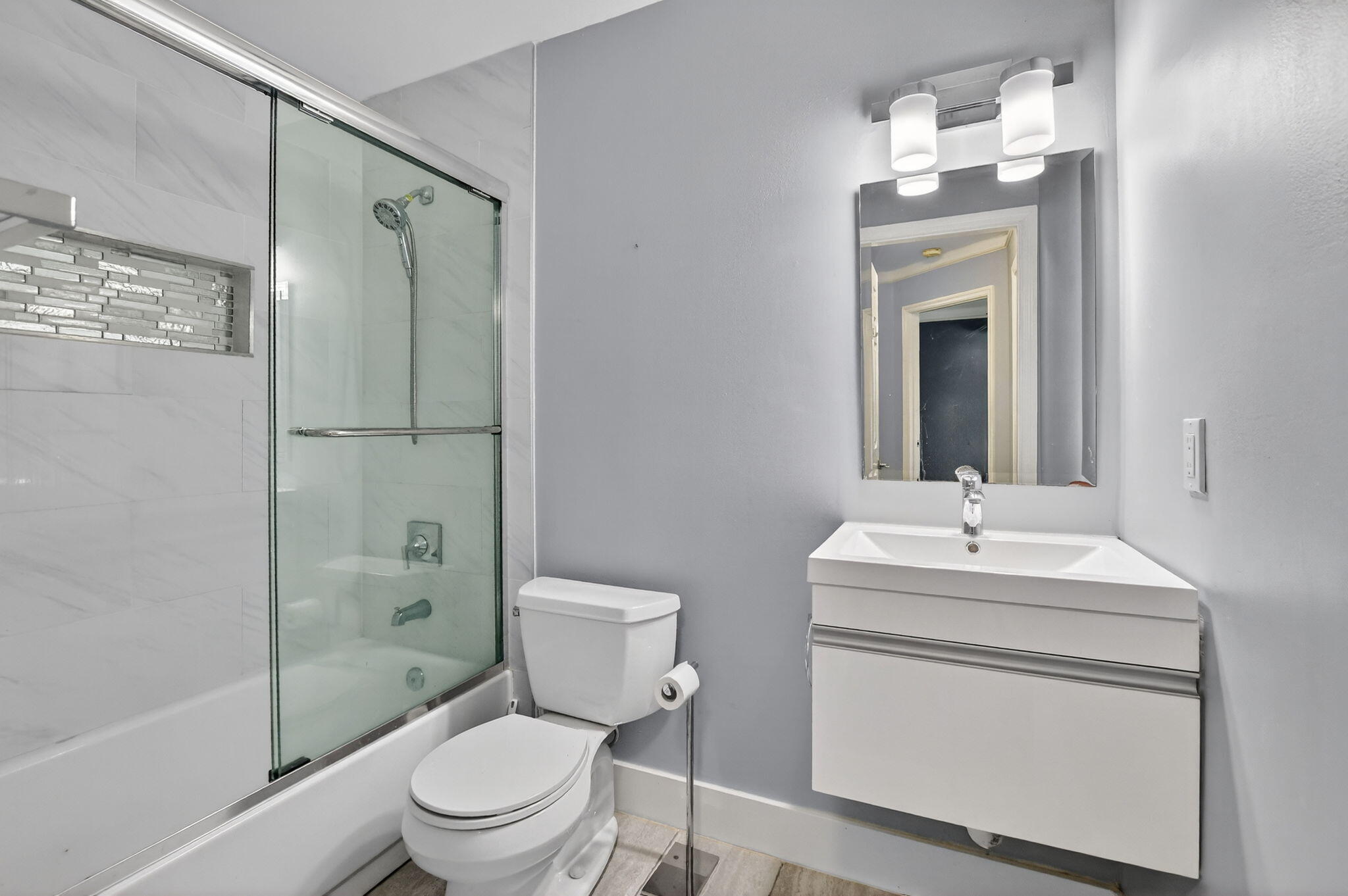 BOCA PINES - Residential