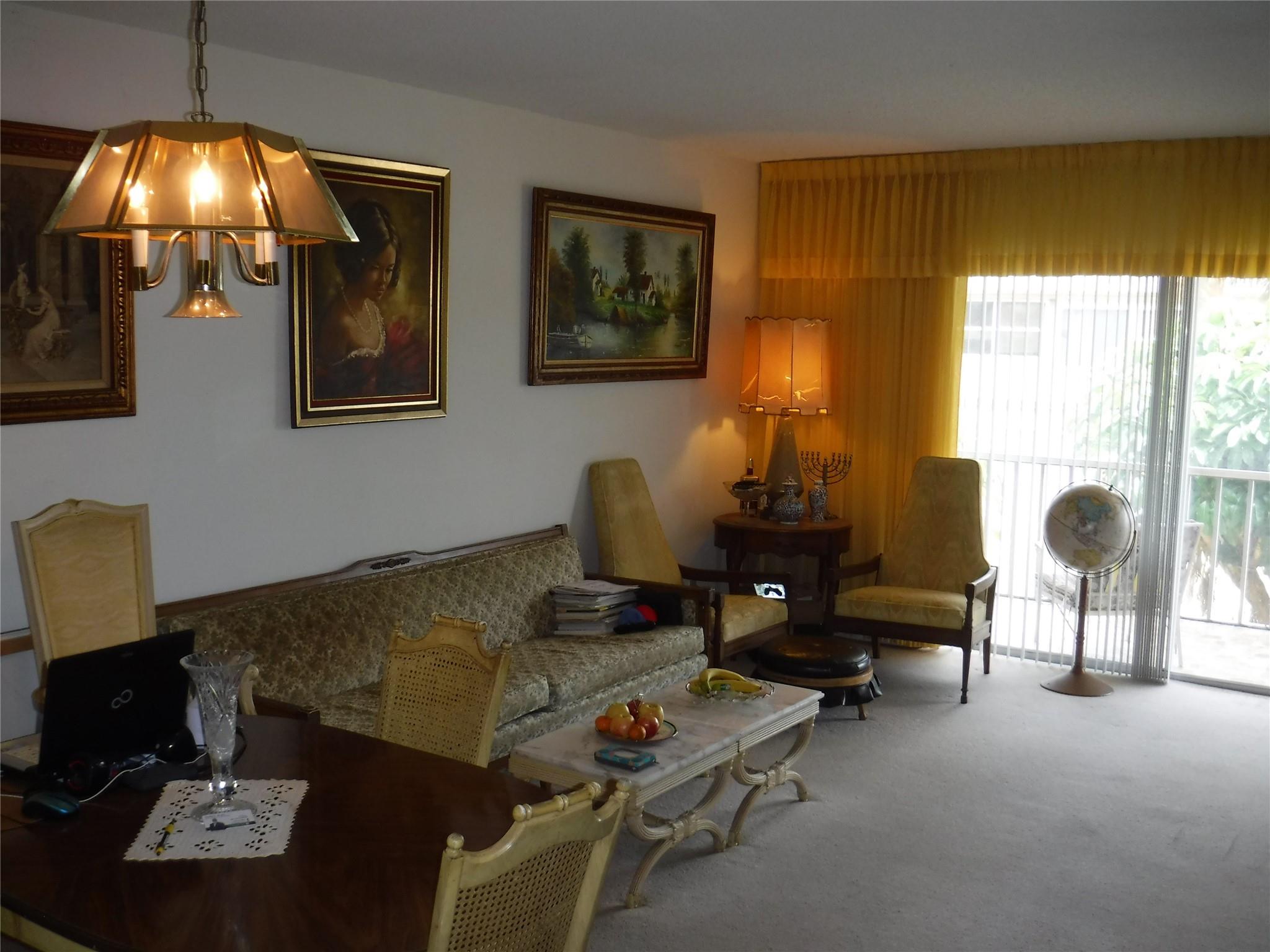 550 NW 78th Ter 206