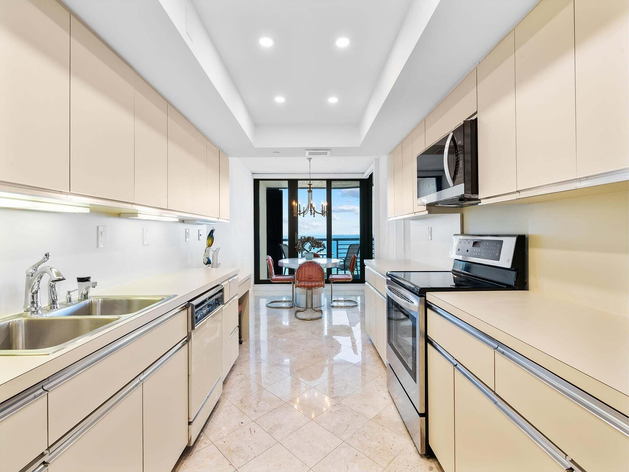 VILLA MAGNA - Residential Lease