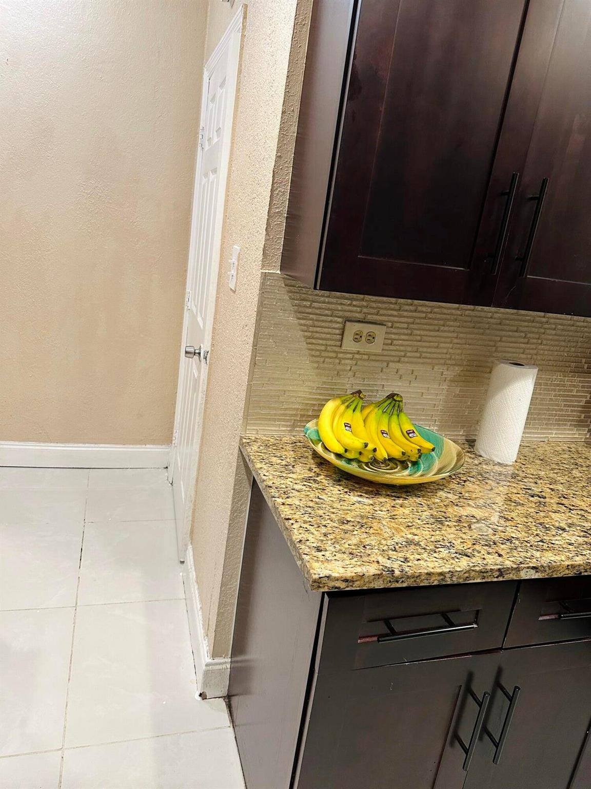 LAKEVIEW RIDGE - Residential Lease