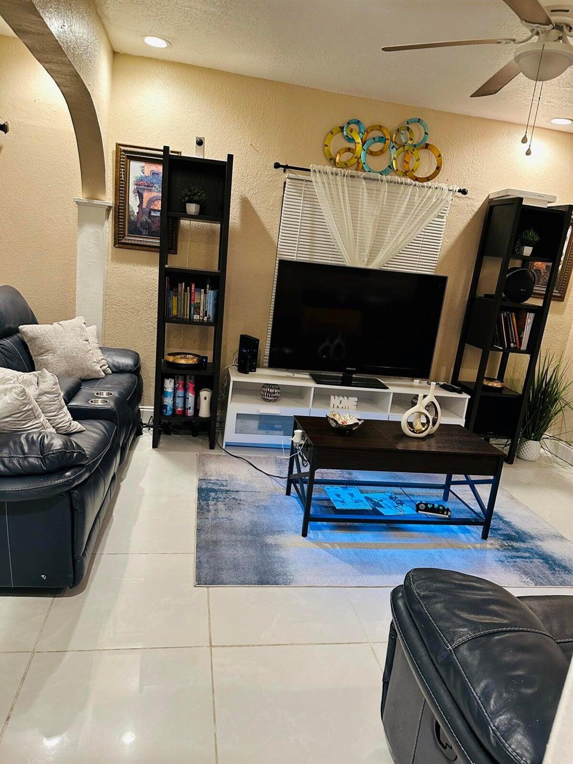 LAKEVIEW RIDGE - Residential Lease