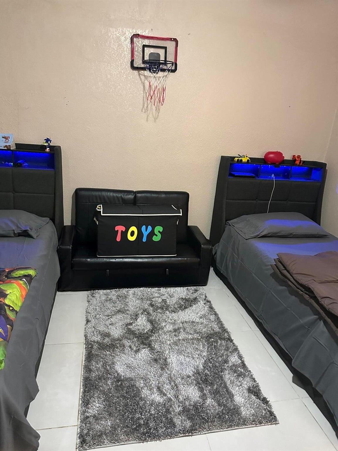 LAKEVIEW RIDGE - Residential Lease