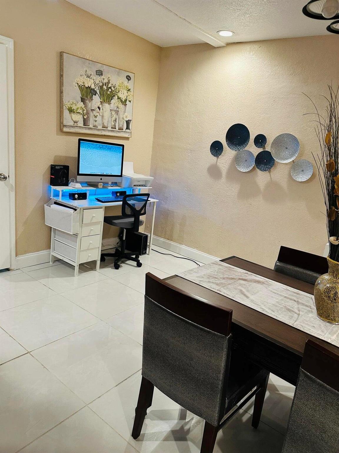 LAKEVIEW RIDGE - Residential Lease