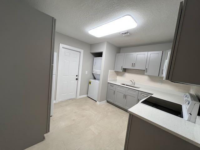 WEST GATE ESTATES NORTHER - Residential Lease