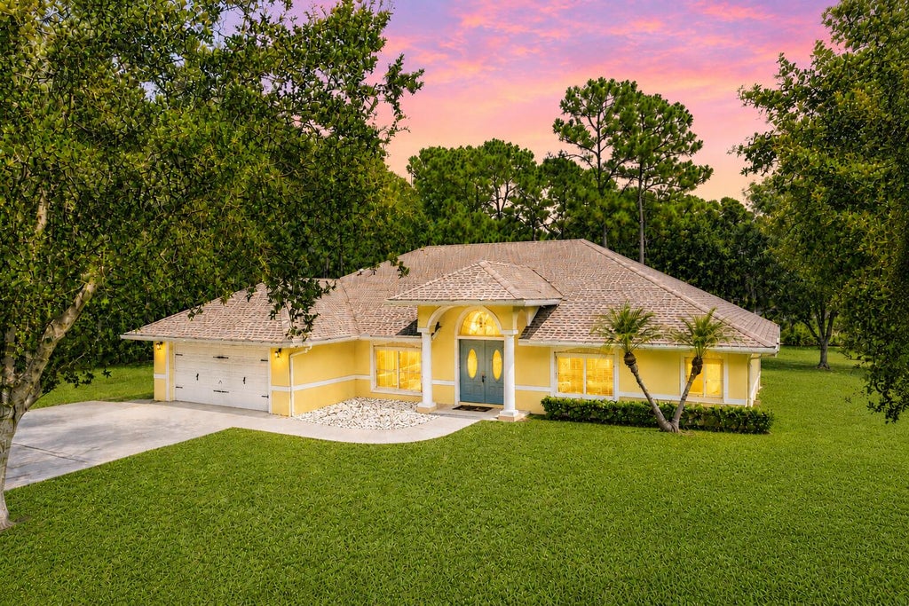 Photo of 17037 92nd Lane N, Loxahatchee, FL 33470 (MLS # B26069306)