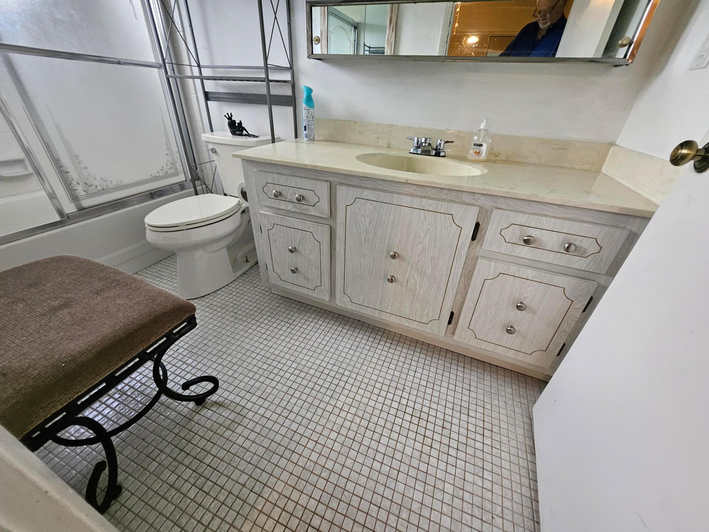 HIGH POINT OF DELRAY WEST CONDO SEC 1&2 - Residential