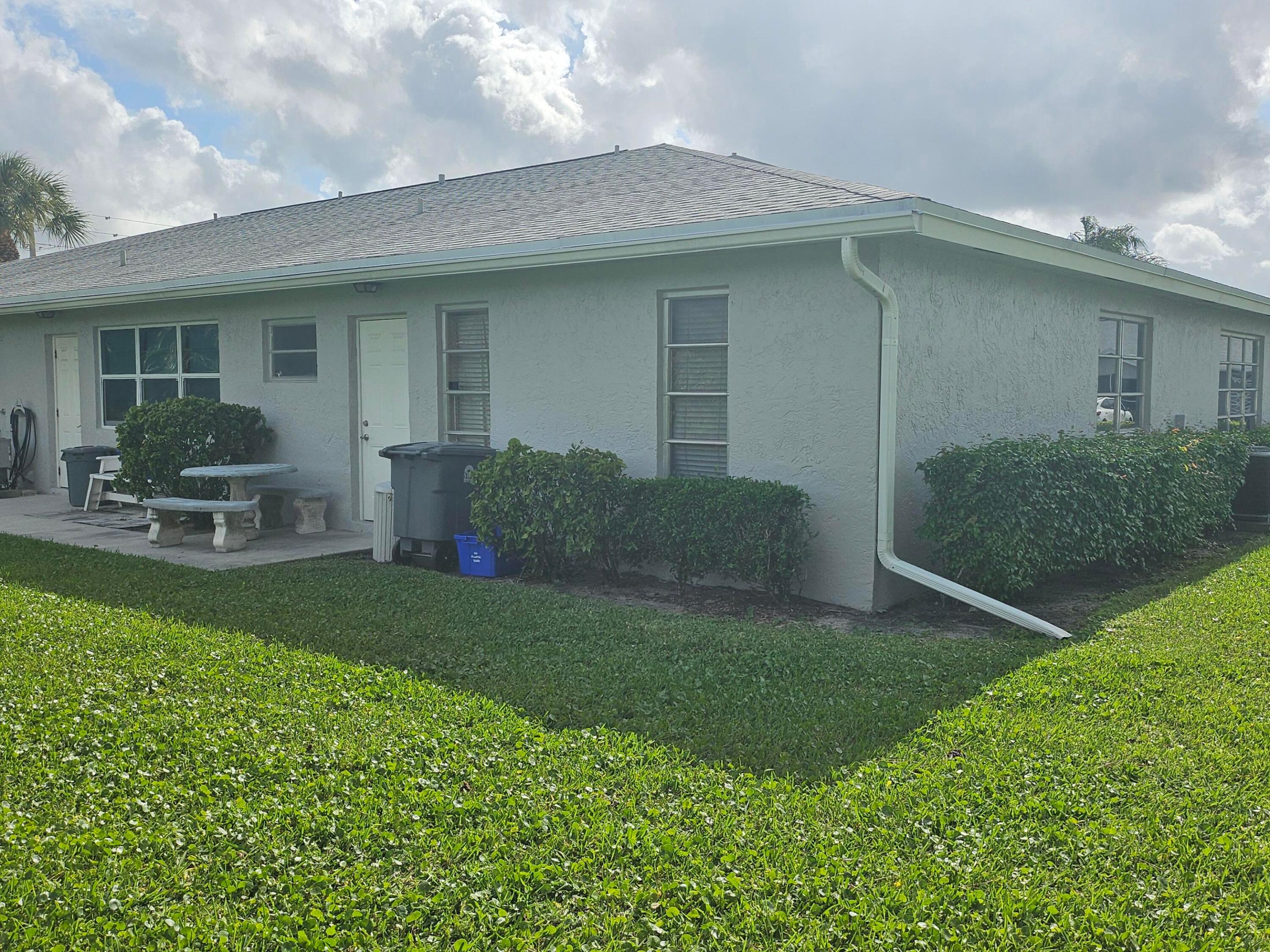 HIGH POINT OF DELRAY WEST CONDO SEC 1&2 - Residential