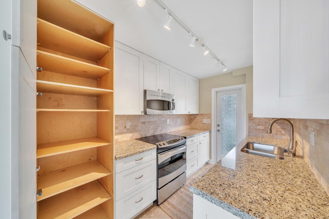 Sea Club of Hillsboro Beach - Residential