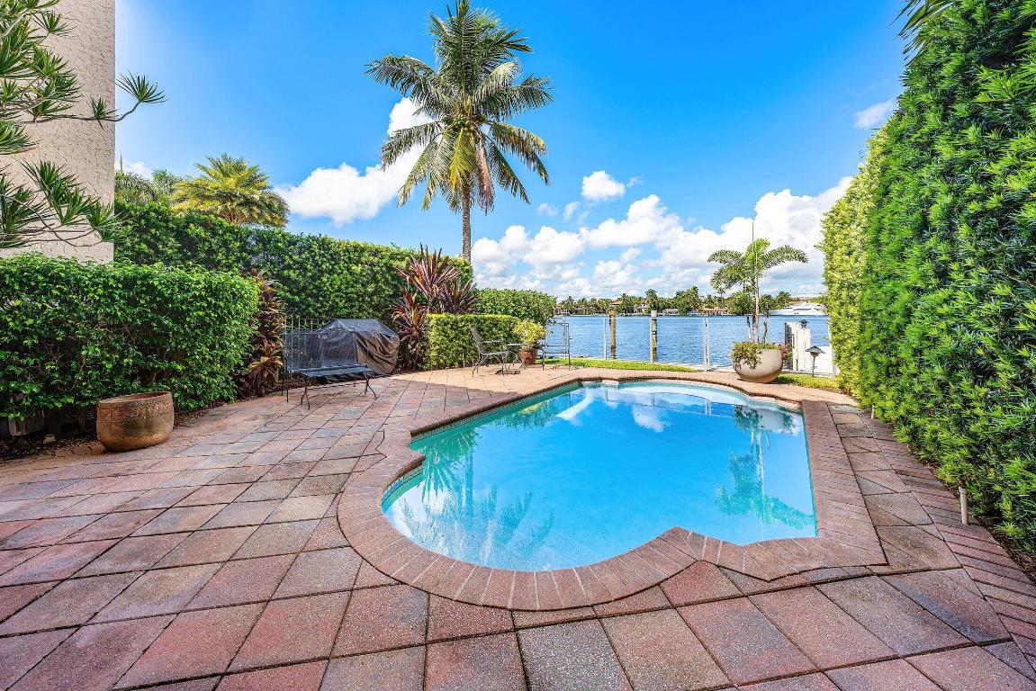 VIA MARINA - Residential