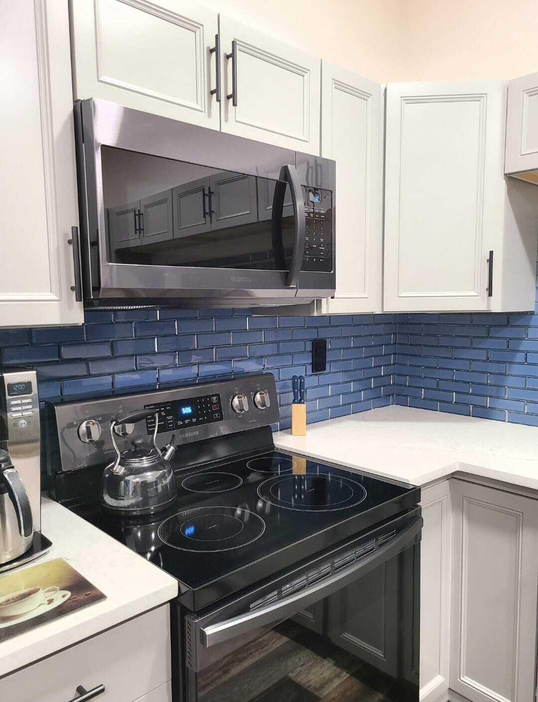 WOODLAKE SHORES - Residential