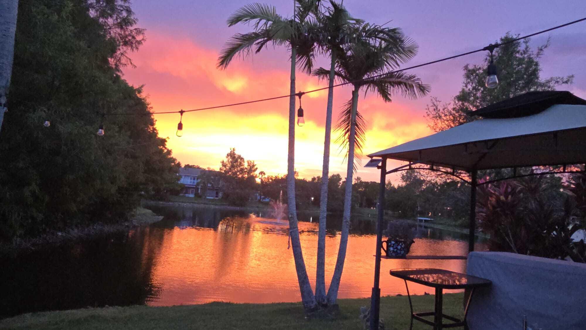 WOODLAKE SHORES - Residential