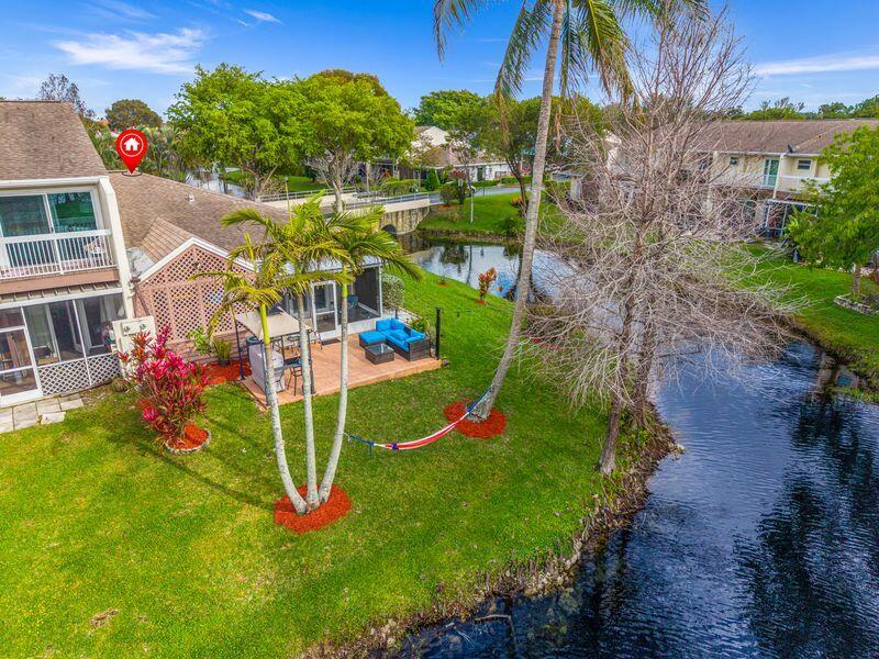 WOODLAKE SHORES - Residential