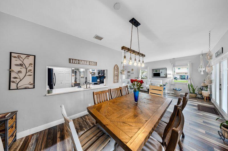 WOODLAKE SHORES - Residential