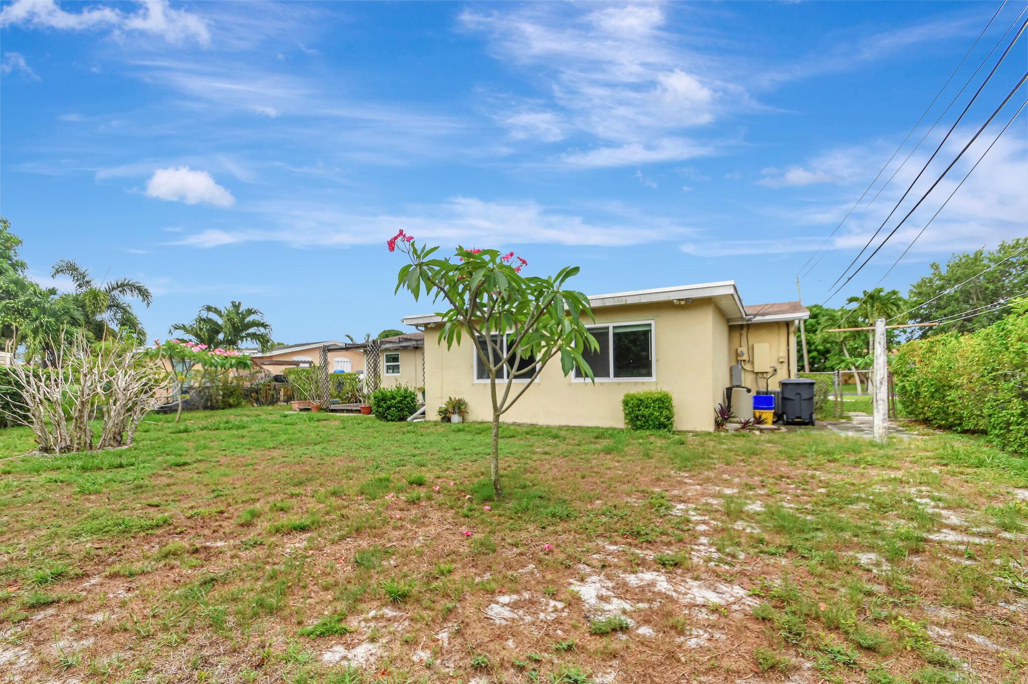 BAHAMA HEIGHTS 2 - Residential