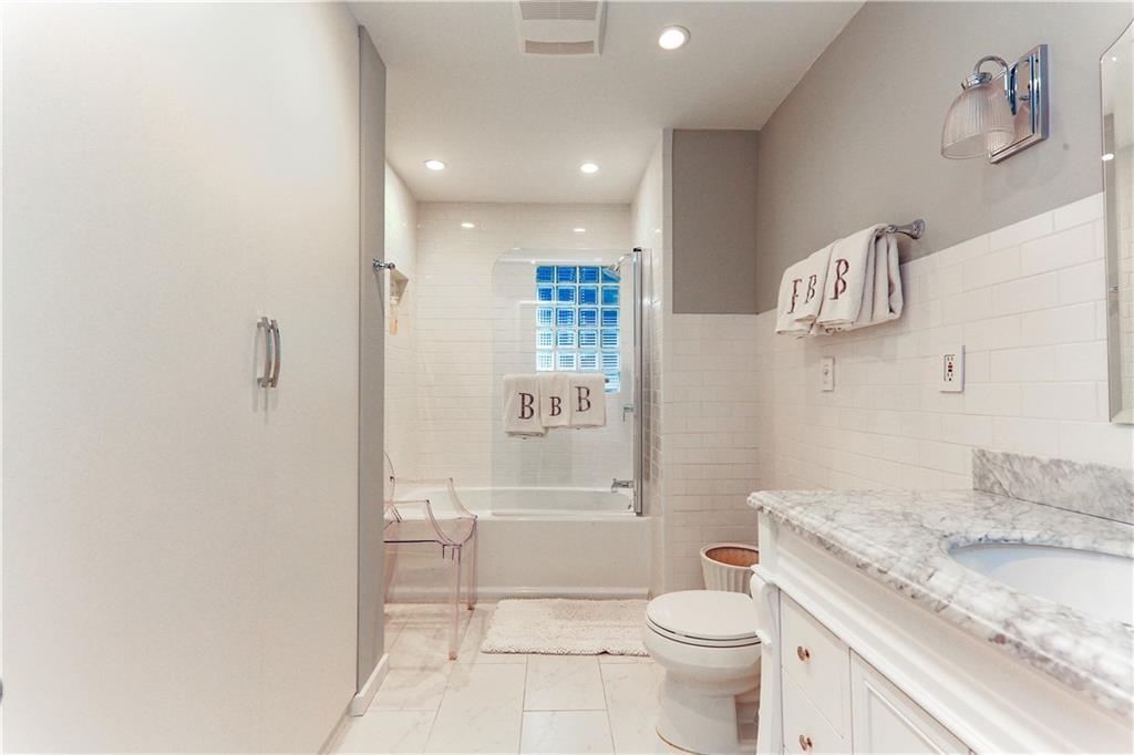 Colee Hammock - Residential Lease