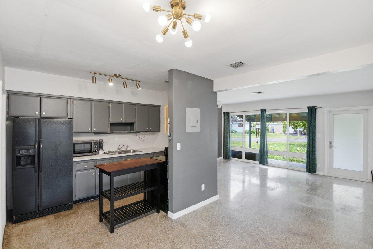 FLAMINGO PARK SEC - Residential