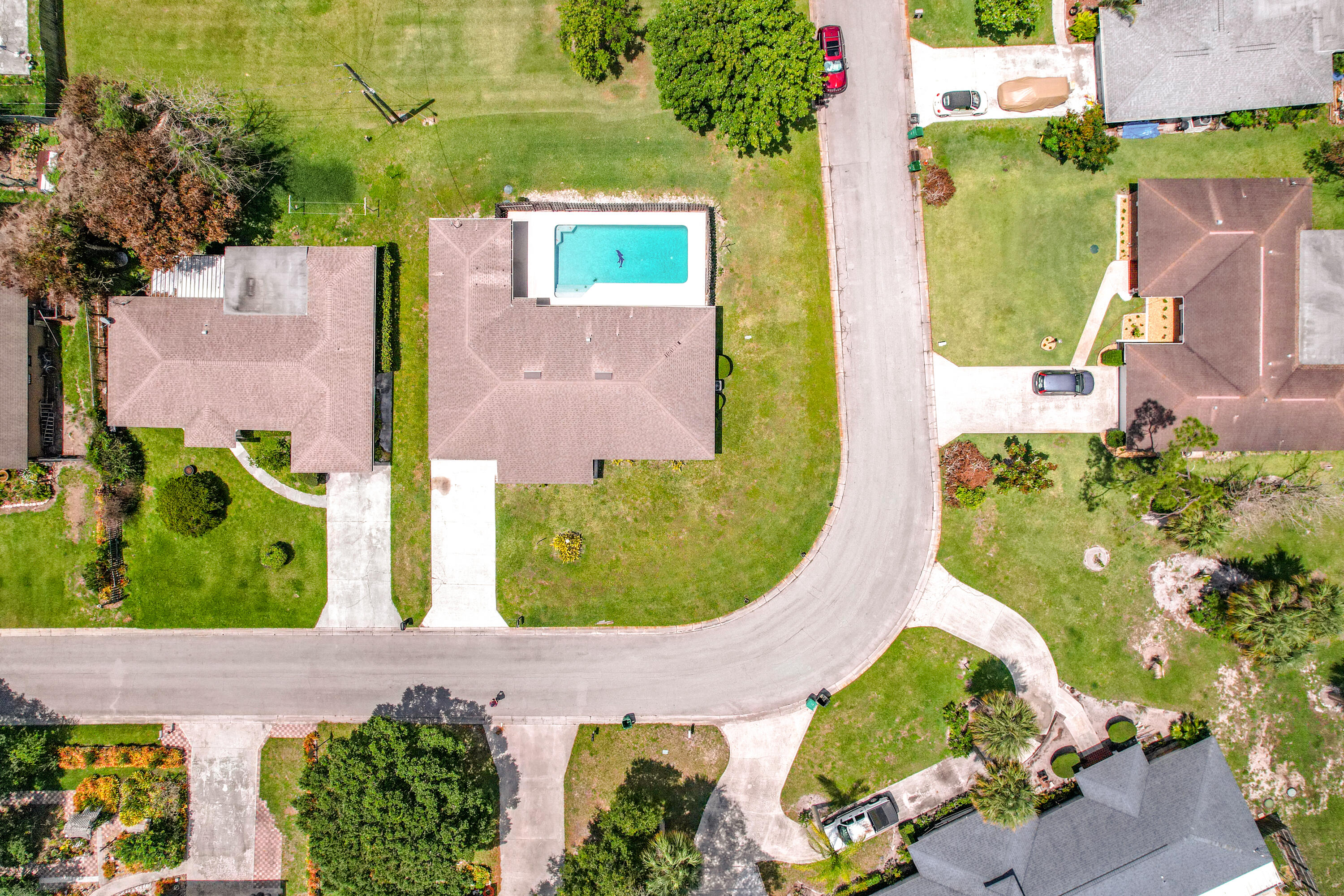 2402 Newport Drive